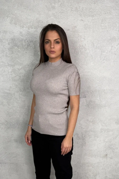 Dámska blúzka s krátkym rukávom