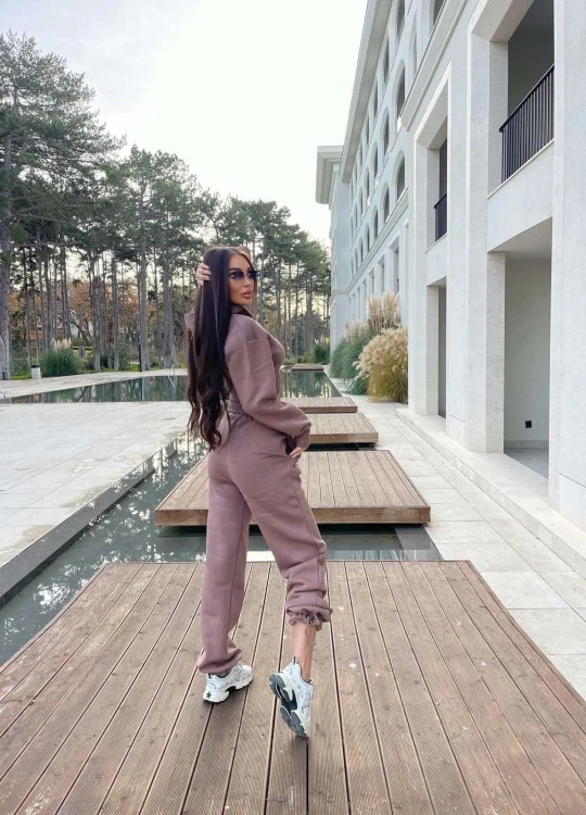 Дамски комплект от две части