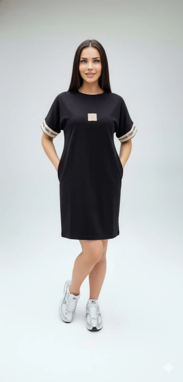 Дамска рокля с къс ръкав