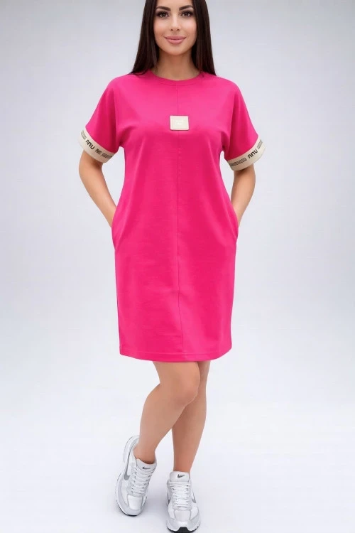 Дамска рокля с къс ръкав