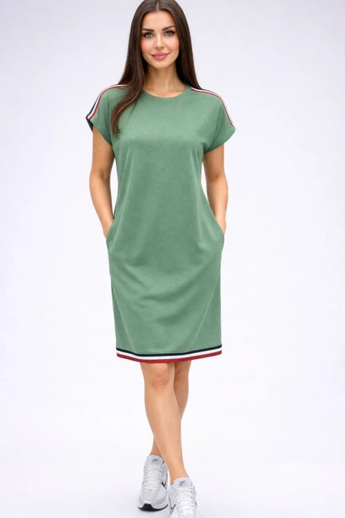 Дамска рокля с къс ръкав