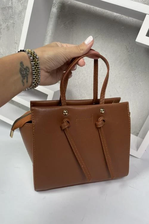 Ladies leather bag