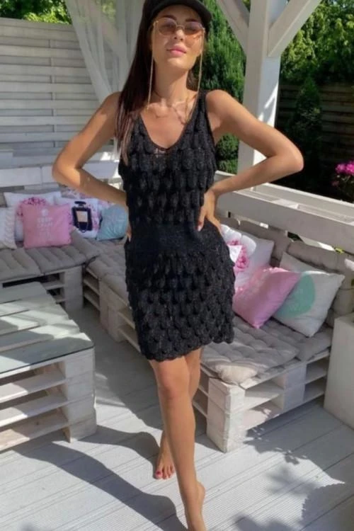 Dresses with short sleeves