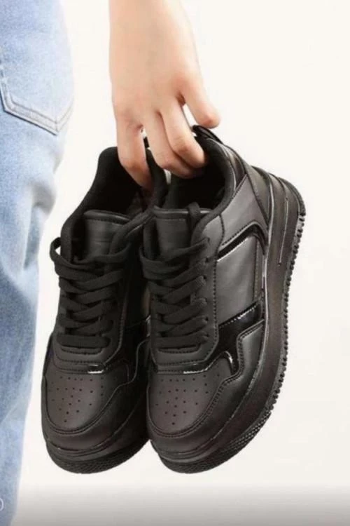 mens sneakers