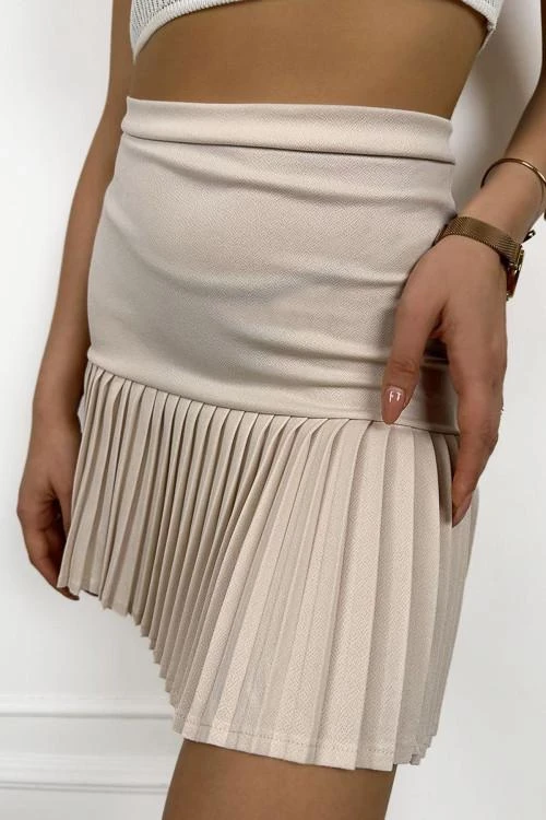 Ladies skirt with high waist