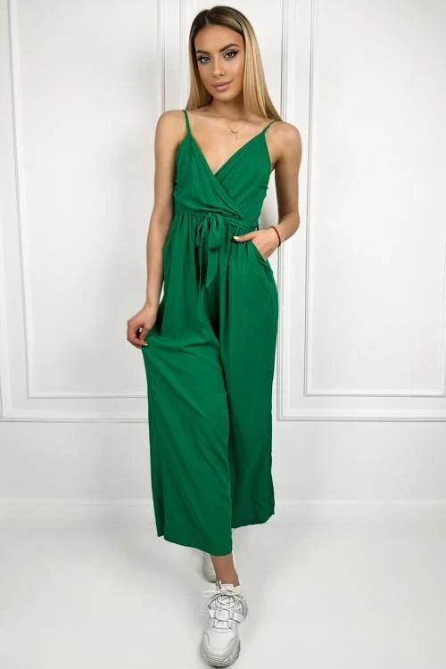 Women's jumpsuit with straps and belt