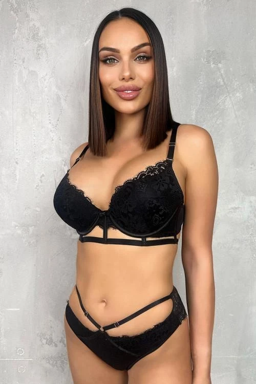 Set de lenjerie de dama cu dantela