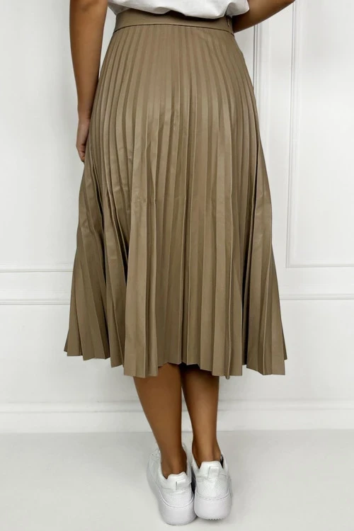 Women's skirt with pleats