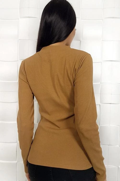 Long sleeve shirts
