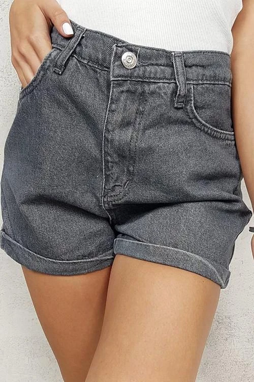 Ladies short pants