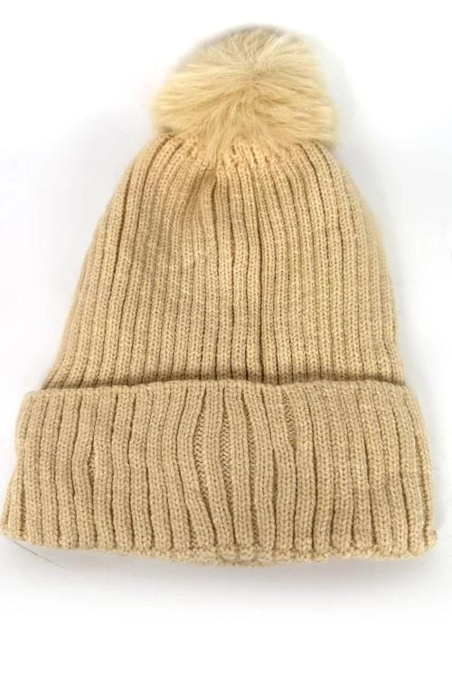 Детска шапка за момичета от 2г о 4г 